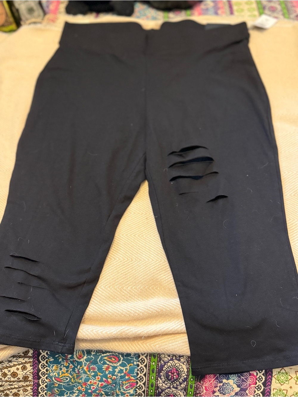 Black womans Torrid Distressed Capris